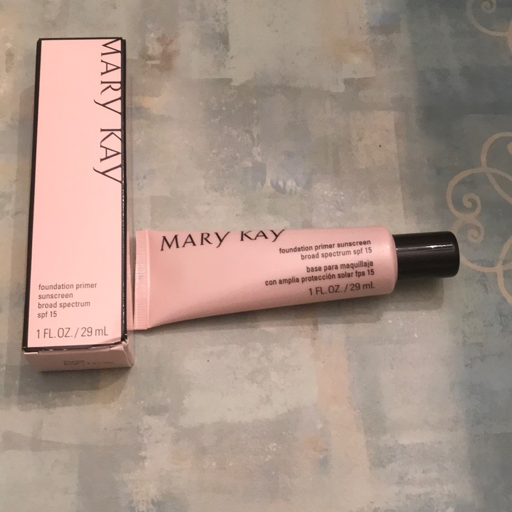 Mary Kay - Picture 2 of 2
